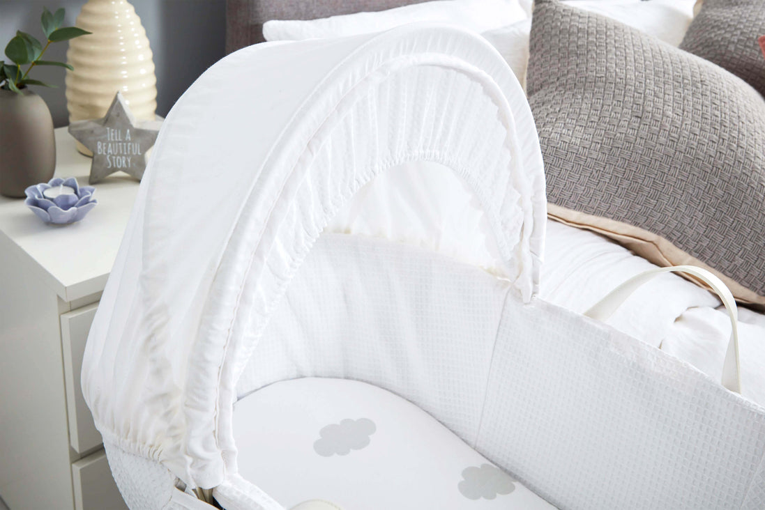 Shnuggle Classic Moses Basket — Pebble Grey