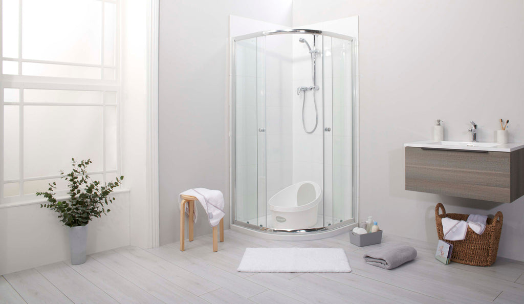 Shnuggle Toddler Bath — White with Grey Backrest