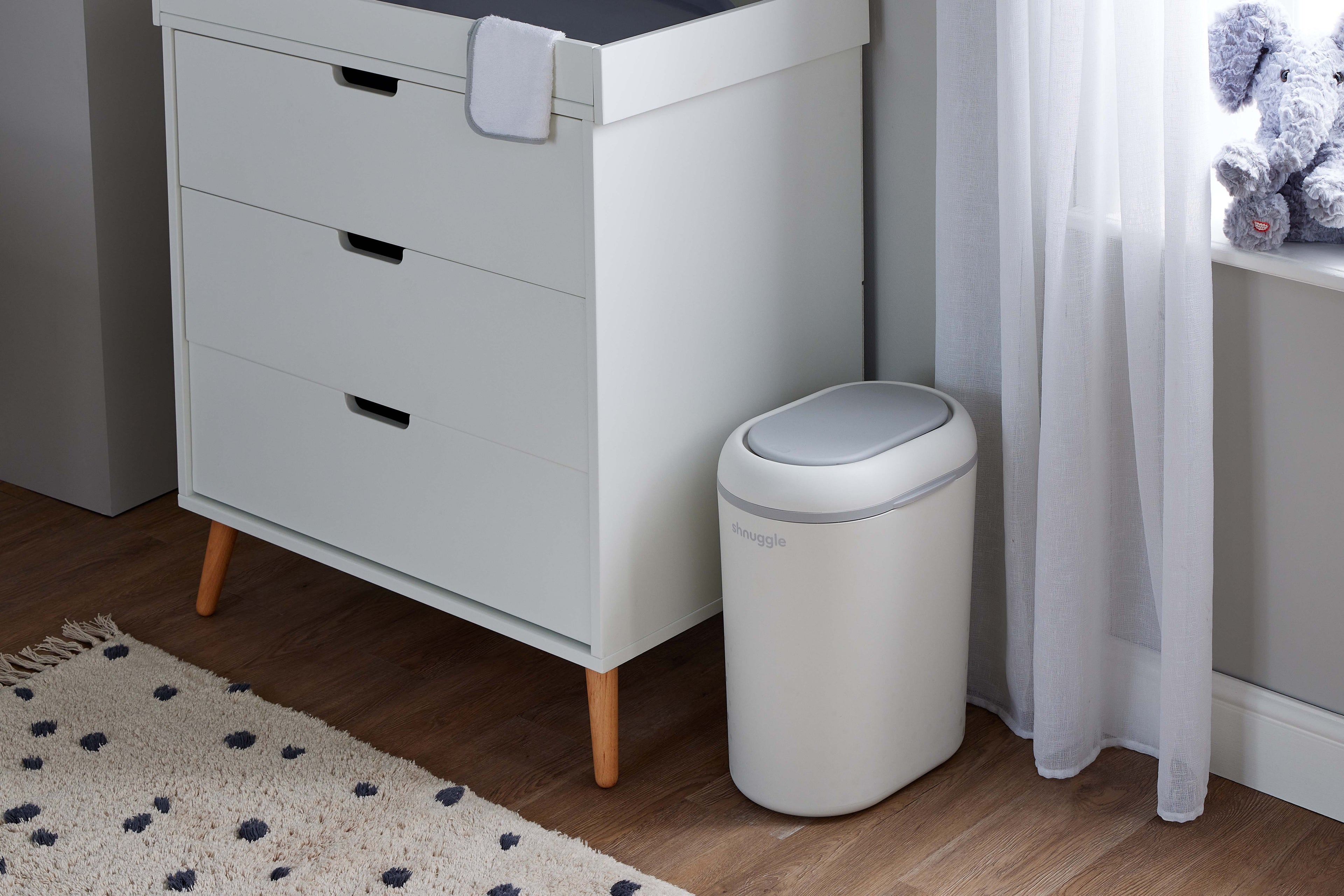 Shnuggle Change Time Eco-Touch Nappy Bin