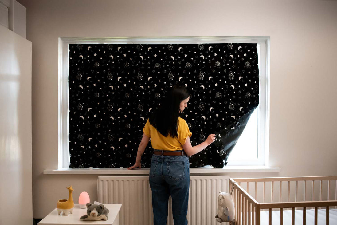 Tommee Tippee Sleeptight Portable Blackout Blind — Extra Large